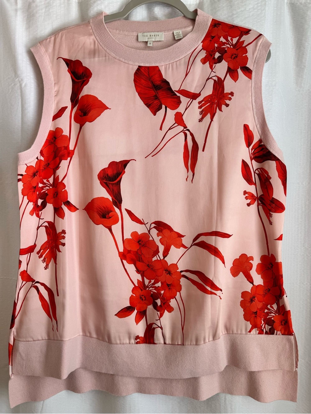 Ted Baker London Yssie  Shell Top in Fantasia Floral size 5 (XL)